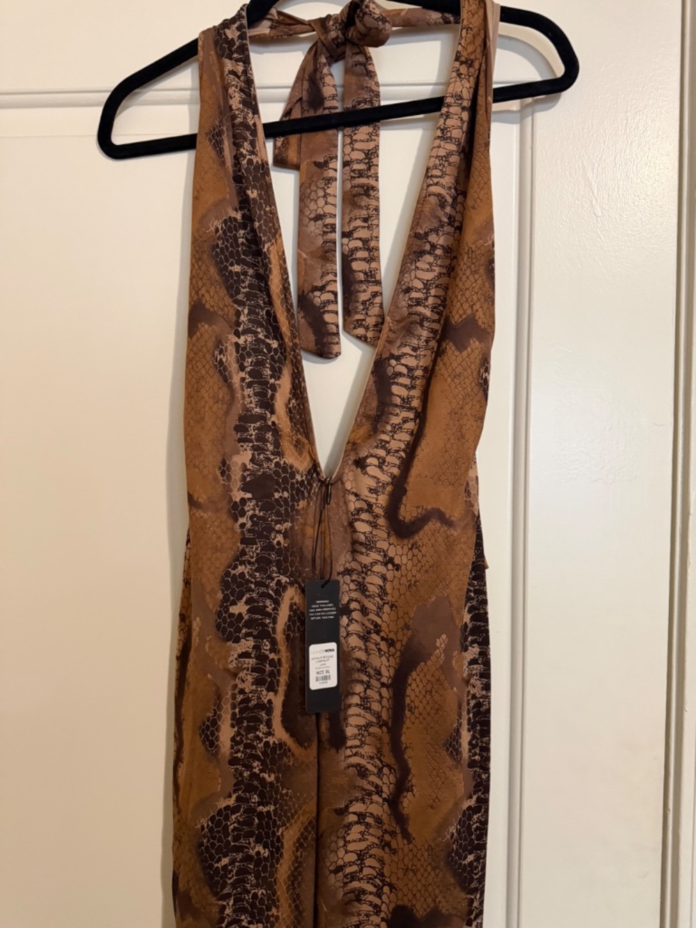 FashionNova Snake Print Plunge Halter Flare Jumpsuit - Picture 4 of 4